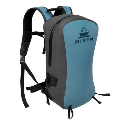 กระเป๋าเป้สะพายหลังกระเป๋า Duffel กันน้ำ OEM ODM สำหรับเดินทางไกลเล่นสกี